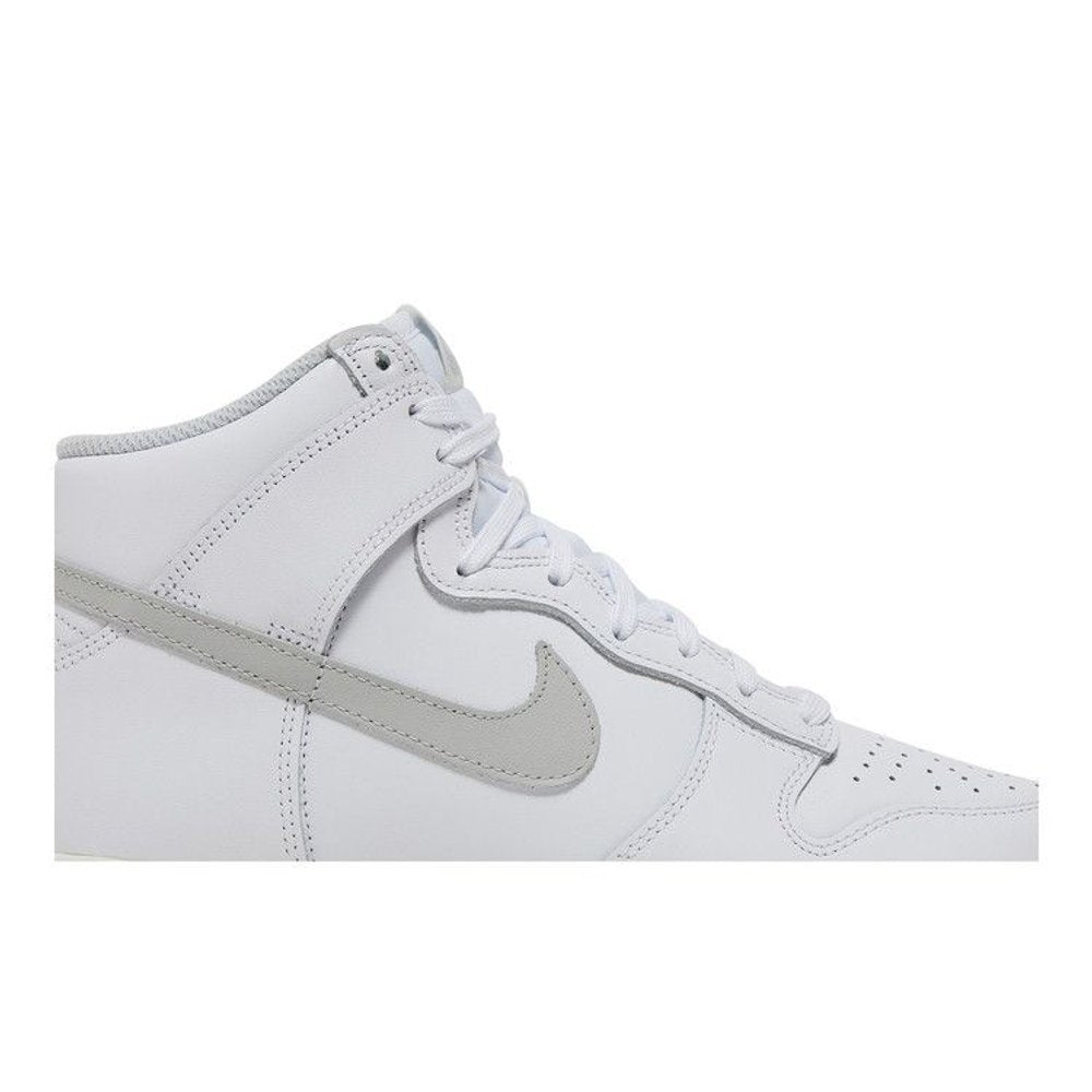 Nike Wmns Dunk High 'Grey Fog'