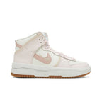 Nike Wmns Dunk High Up Rebel 'Pink Oxford' – boční pohled | Purekickz