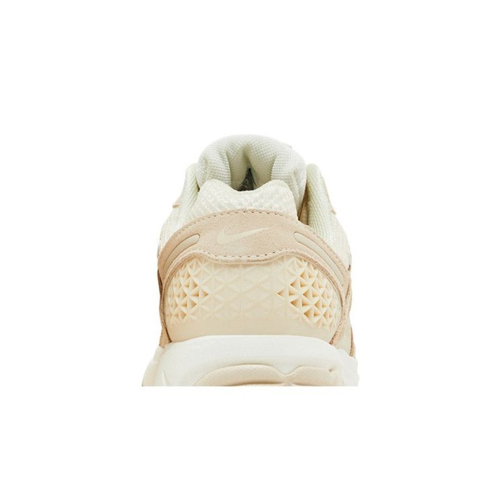 Nike Zoom Vomero 5 Beach Light Khaki (Women's) – detail materiálu | Purekickz