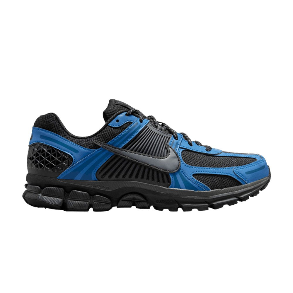 Nike Zoom Vomero 5 Black Court Blue – boční pohled | Purekickz