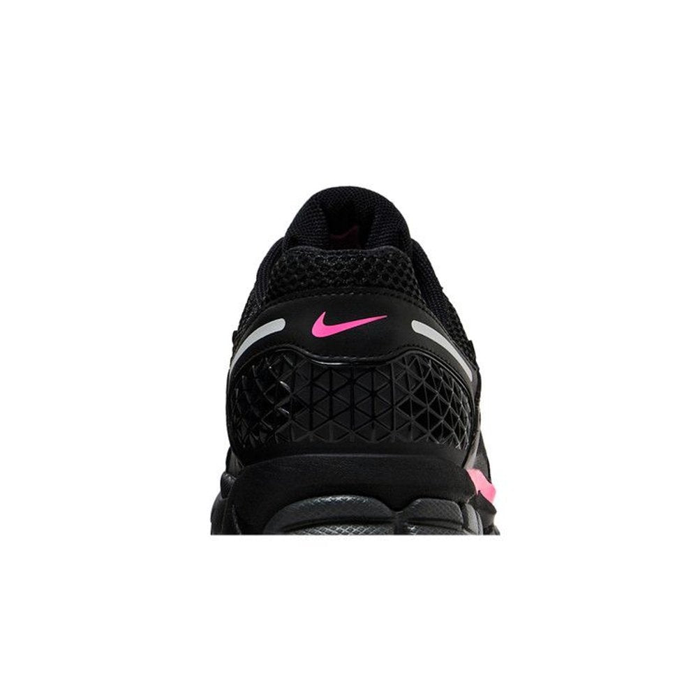Nike Zoom Vomero 5 Black Pink Blast – detail materiálu | Purekickz