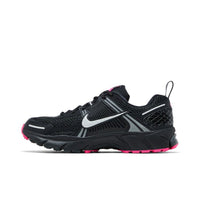 Nike Zoom Vomero 5 Black Pink Blast (GS) – hlavní pohled | Purekickz