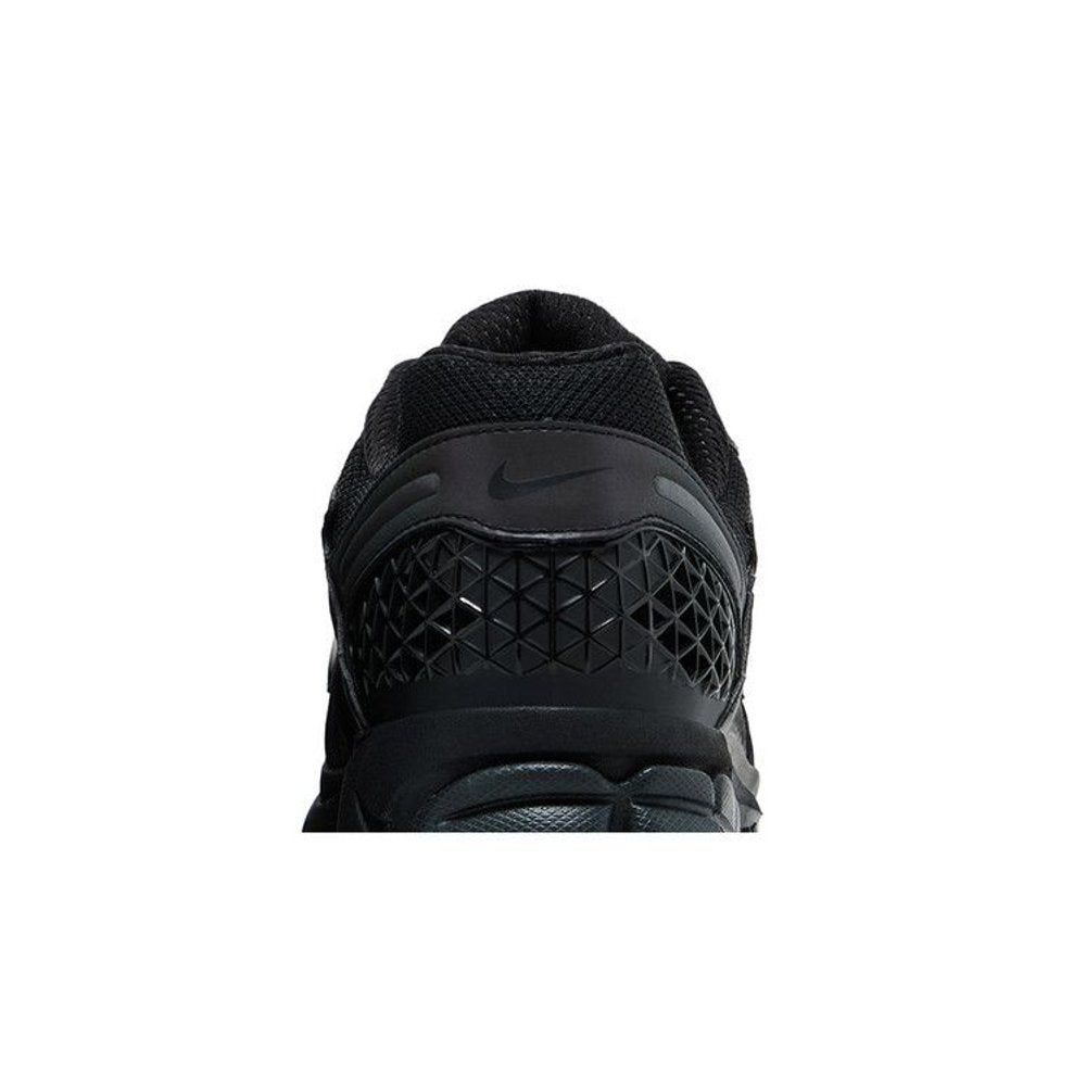 Nike Zoom Vomero 5 Black Reflective – detail materiálu | Purekickz
