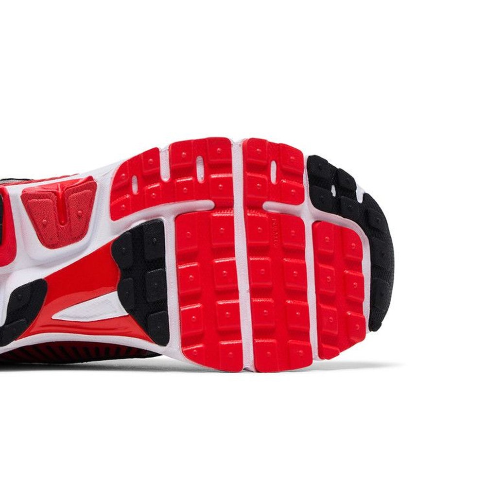 Nike Zoom Vomero 5 Bright Crimson Metallic Silver – pohled shora | Purekickz
