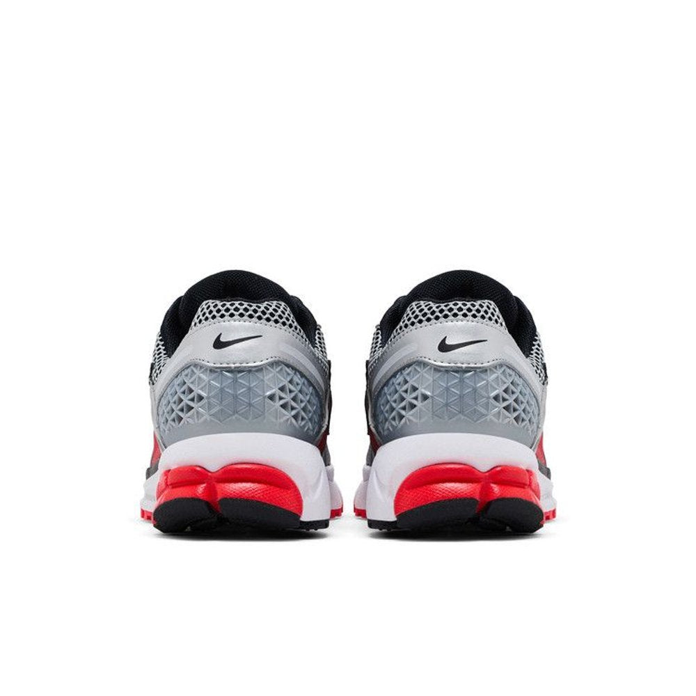 Nike Zoom Vomero 5 Bright Crimson Metallic Silver – podrážka | Purekickz