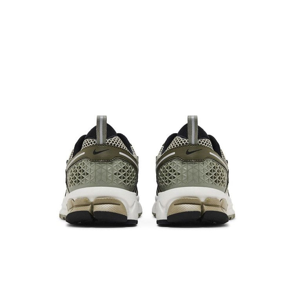 Nike Zoom Vomero 5 Cargo Khaki Light Army (GS) – podrážka | Purekickz
