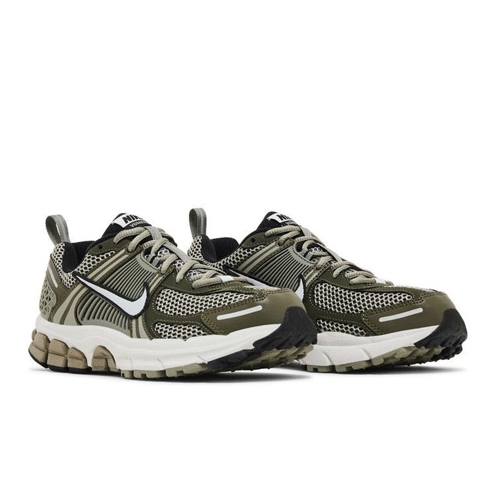 Nike Zoom Vomero 5 Cargo Khaki Light Army (GS) – lifestyle foto | Purekickz