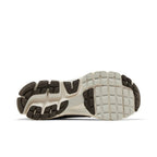 Nike Zoom Vomero 5 Light Bone Ironstone (W) – zadní pohled | Purekickz