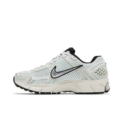 Nike Zoom Vomero 5 Light Silver Chrome (W)