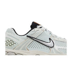 Nike Zoom Vomero 5 Light Silver Chrome (W) – detail | Purekickz