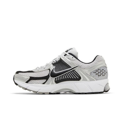 Nike Zoom Vomero 5 Metallic Silver Black