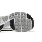 Nike Zoom Vomero 5 Metallic Silver Black – pohled shora | Purekickz