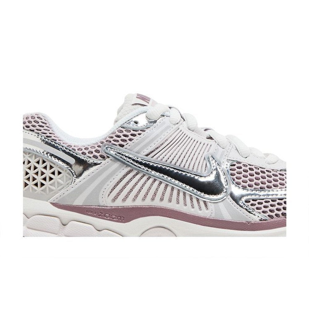Nike Zoom Vomero 5 Metallic Silver Platinum Violet – detail | Purekickz