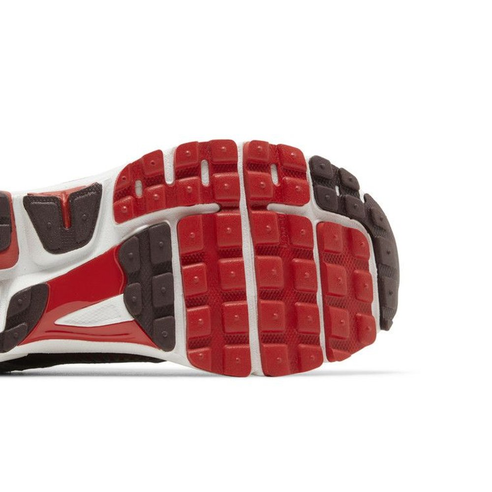 Nike Zoom Vomero 5 Mystic Red (W) – pohled shora | Purekickz