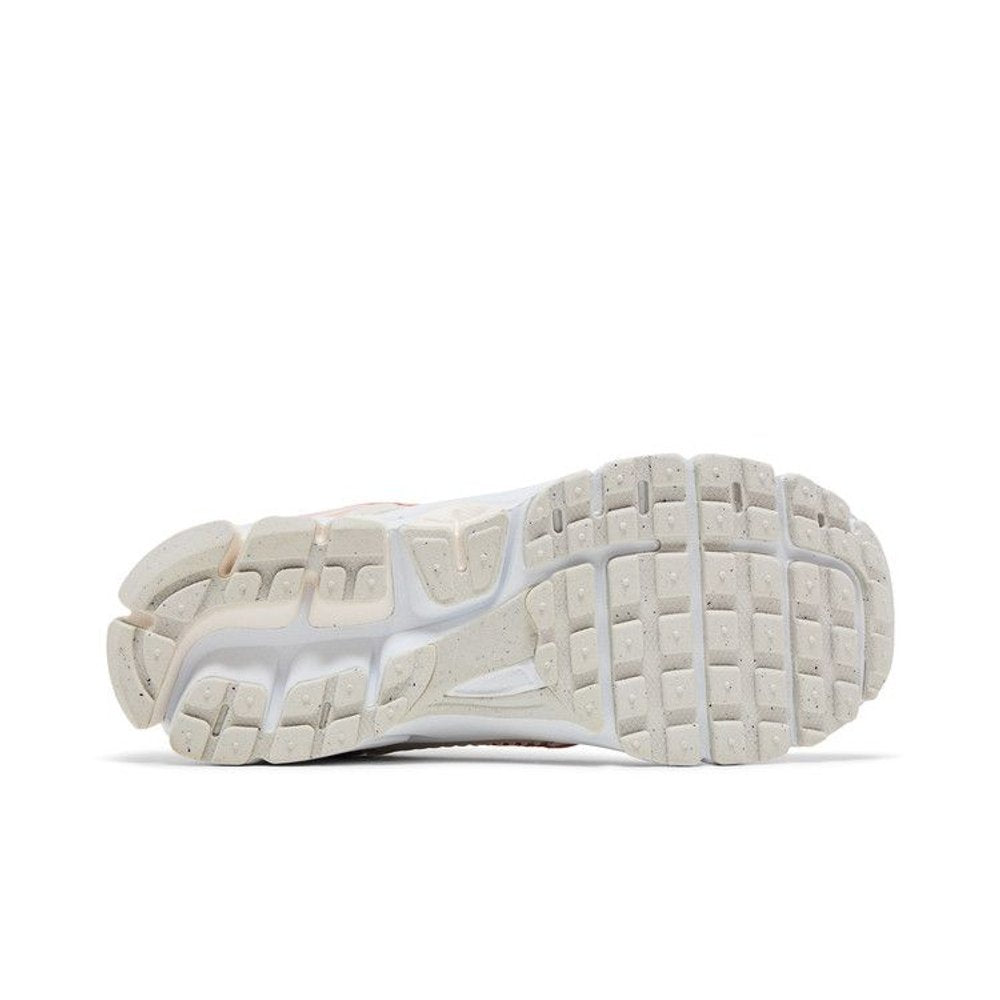 Nike Zoom Vomero 5 Phantom Echo Pink (GS) – zadní pohled | Purekickz