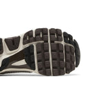 Nike Zoom Vomero 5 Phantom Light Iron Ore (W) – pohled shora | Purekickz