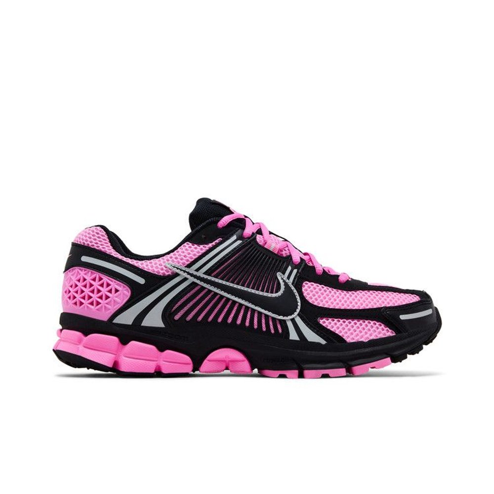 Nike Zoom Vomero 5 Pink Spell Black (W) – boční pohled | Purekickz