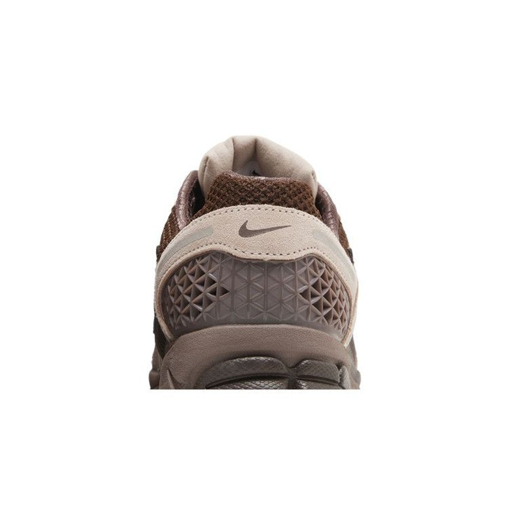Nike Zoom Vomero 5 Plum Eclipse (W) – detail materiálu | Purekickz