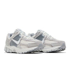 Nike Zoom Vomero 5 Pure Platinum Platinum Tint Wolf Grey Summit White (W) – lifestyle foto | Purekickz