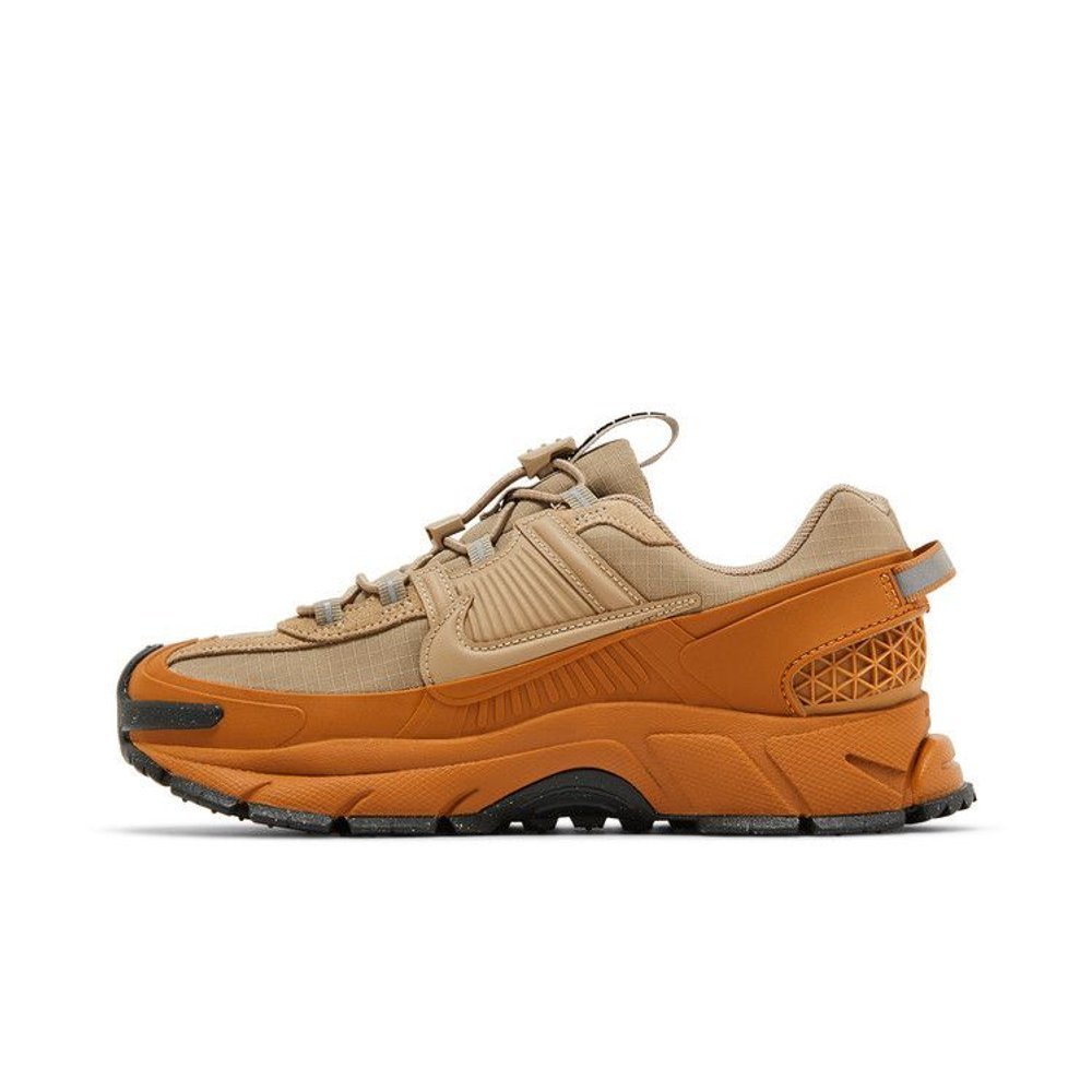 Nike Zoom Vomero 5 Roam Flax (W) – hlavní pohled | Purekickz
