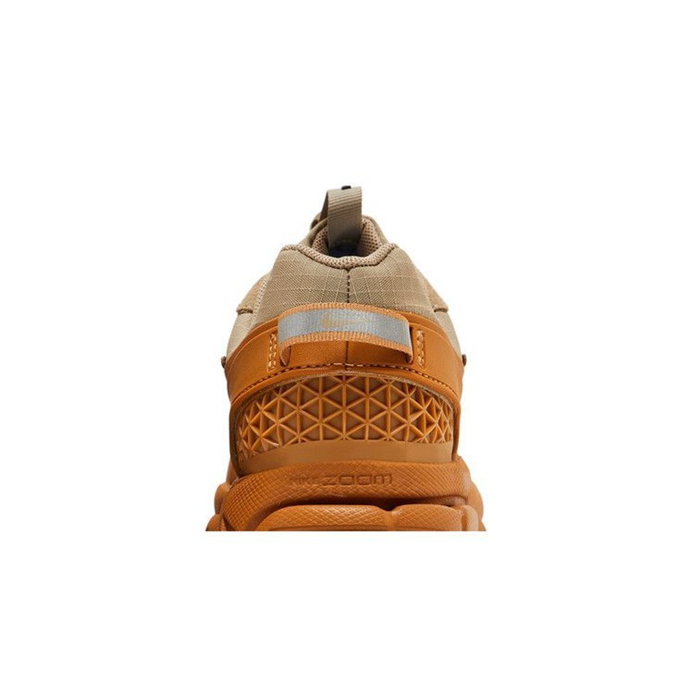 Nike Zoom Vomero 5 Roam Flax (W)