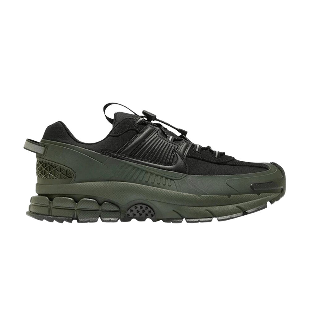 Nike Zoom Vomero 5 Roam Sequoia Black – boční pohled | Purekickz