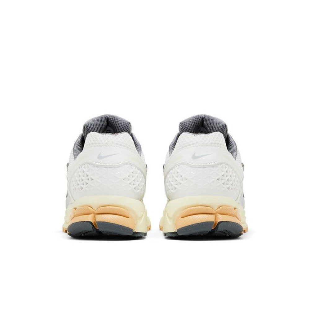 Nike Zoom Vomero 5 Summit White Pure Platinum (W)
