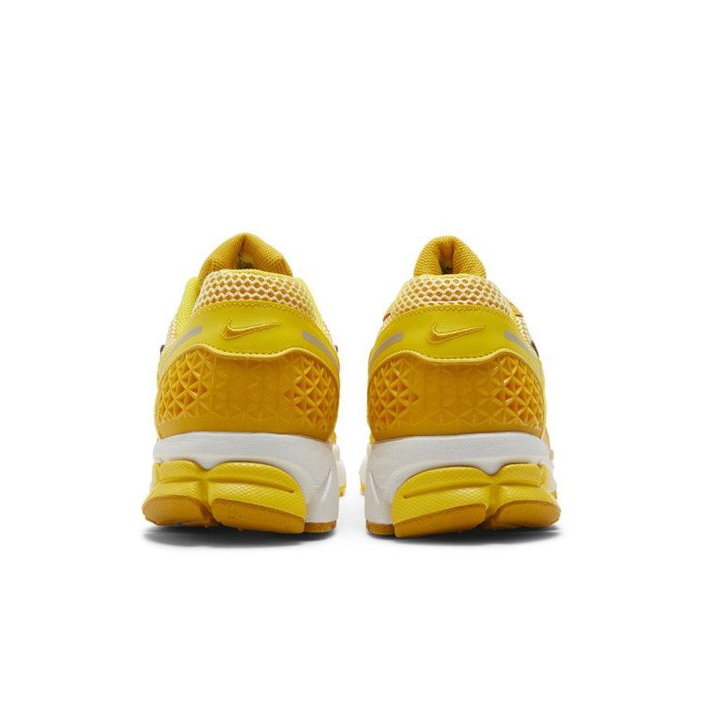 Nike Zoom Vomero 5 Yellow Ochre – podrážka | Purekickz