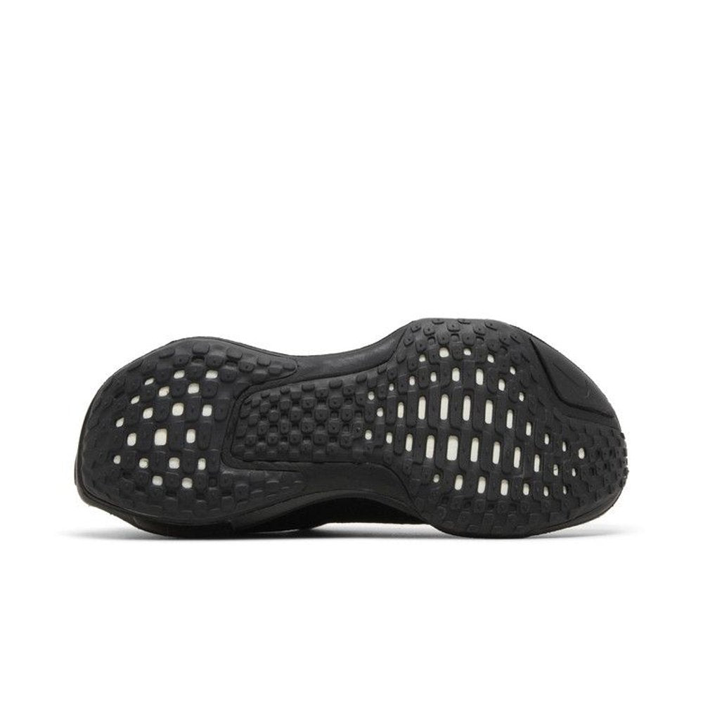Nike ZoomX Invincible Run 3 Black Anthracite (W) – zadní pohled | Purekickz