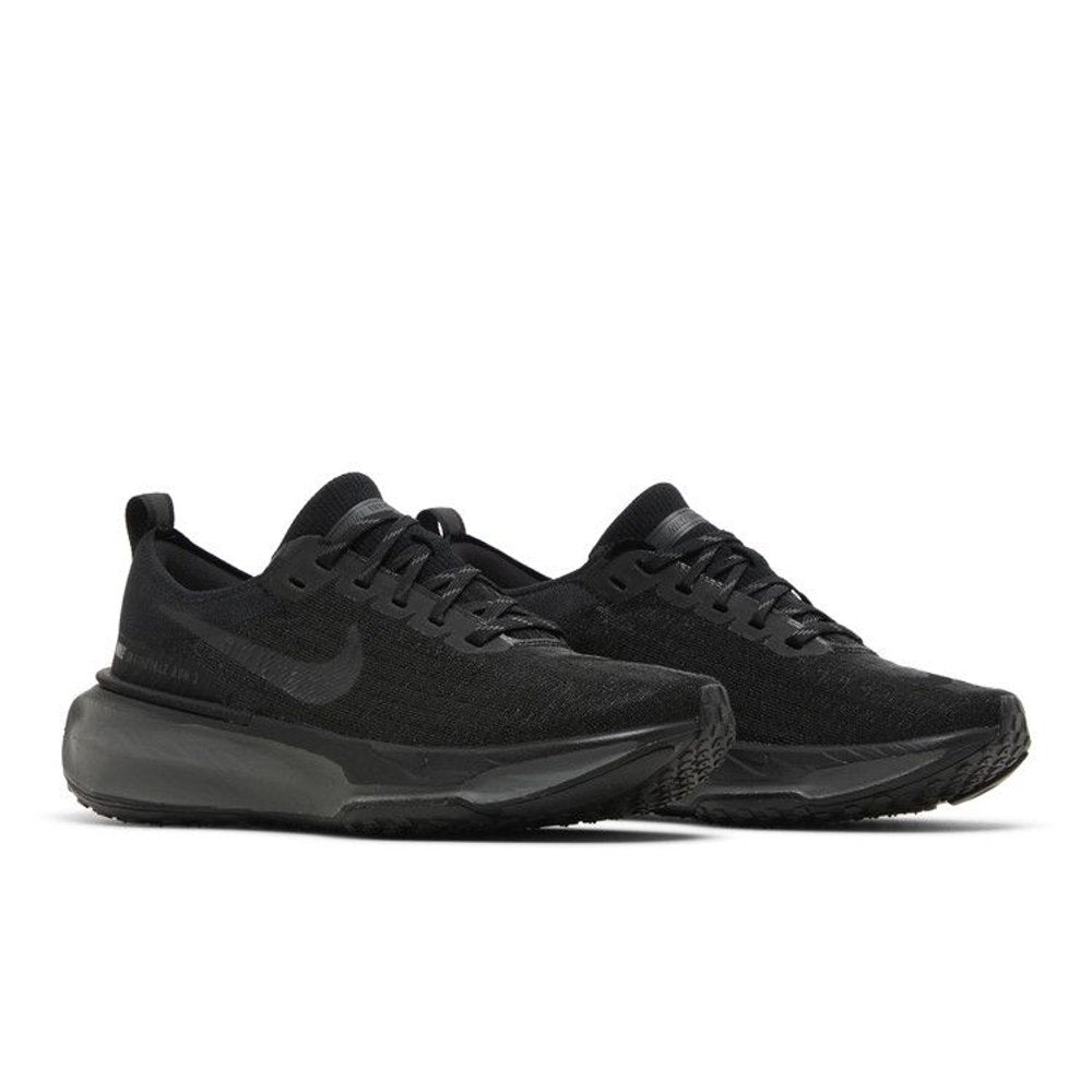 Nike ZoomX Invincible Run 3 Black Anthracite (W) – lifestyle foto | Purekickz