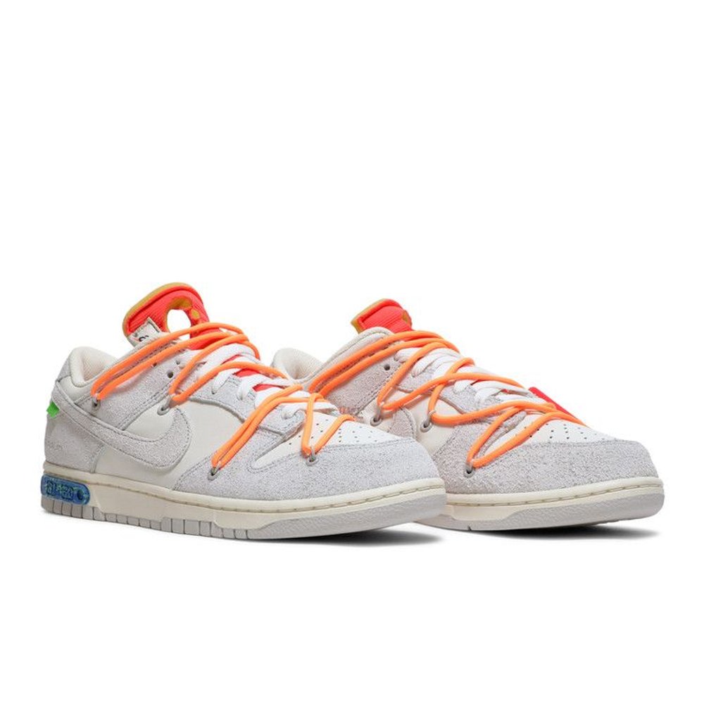 Off-White x Nike Dunk Low 'Lot 31 of 50' – lifestyle foto | Purekickz