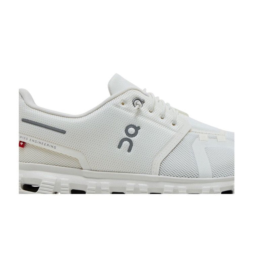 ON Cloud 6 'Triple White'