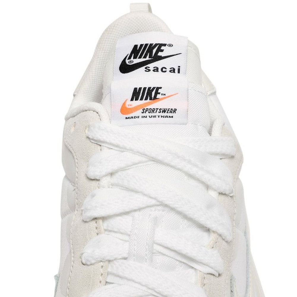 sacai x Nike VaporWaffle 'Sail Gum' – pohled 9 | Purekickz