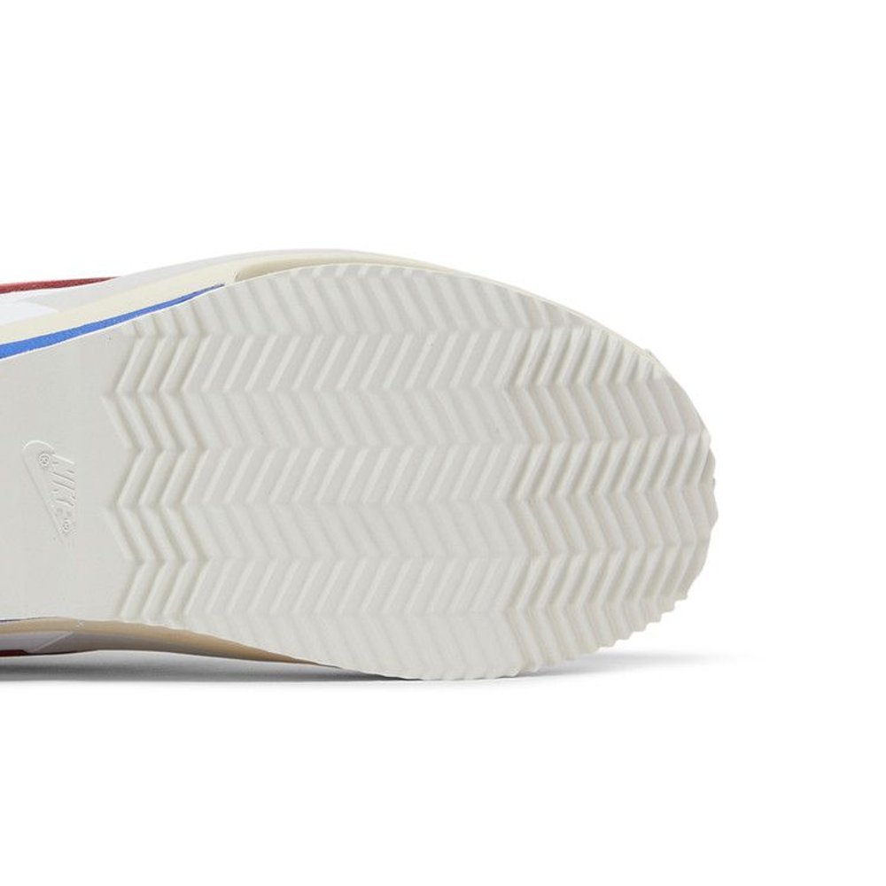 sacai x Nike Zoom Cortez SP OG – pohled shora | Purekickz