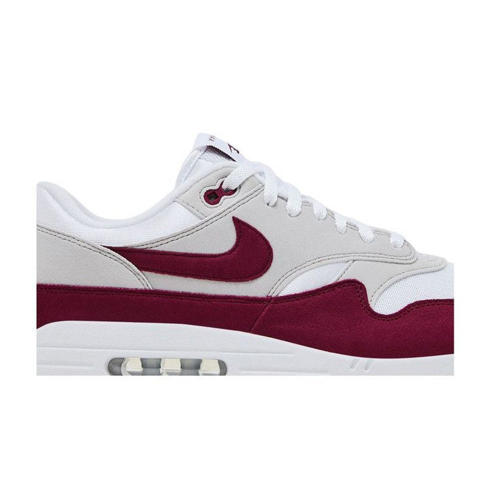 Stranger Things x Nike Air Max 1 'Steve Harrington' – detail | Purekickz