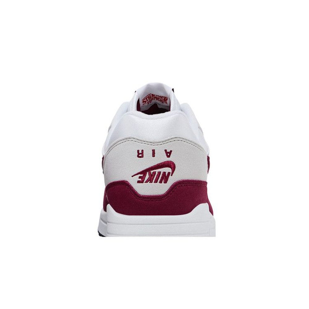 Stranger Things x Nike Air Max 1 'Steve Harrington' – detail materiálu | Purekickz