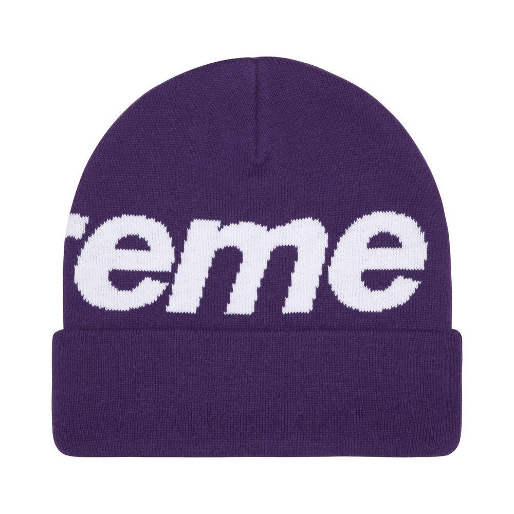 Supreme Big Logo Beanie (FW25) Purple – boční pohled | Purekickz
