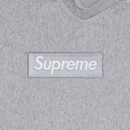 Supreme Box Logo Hooded Sweatshirt (FW25) Heather Grey – boční pohled | Purekickz