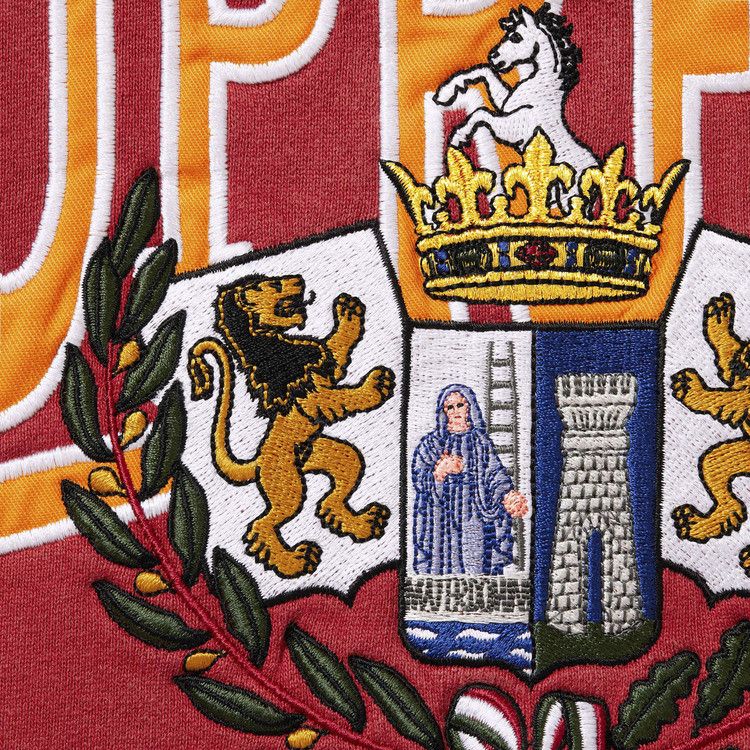 Supreme Crest Applique Half Zip Pullover Red – boční pohled | Purekickz