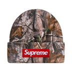 Supreme New Era Box Logo Beanie (FW25) Realtree AP Camo – hlavní pohled | Purekickz