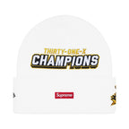 Supreme New Era Football Beanie White – boční pohled | Purekickz