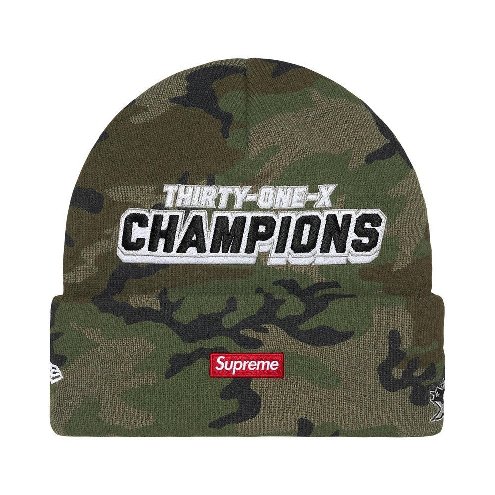 Supreme New Era Football Beanie Woodland Camo – boční pohled | Purekickz