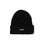 Supreme New Era S Logo Beanie (FW24) Black – boční pohled | Purekickz