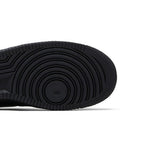 Supreme Nike Air Force 1 Low Black White 2025 – pohled shora | Purekickz