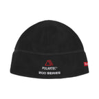 Supreme Polartec Sport Beanie (FW25) Black – boční pohled | Purekickz