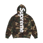 Supreme Satin Applique Hooded Sweatshirt (SS26) Woodland Camo – boční pohled | Purekickz