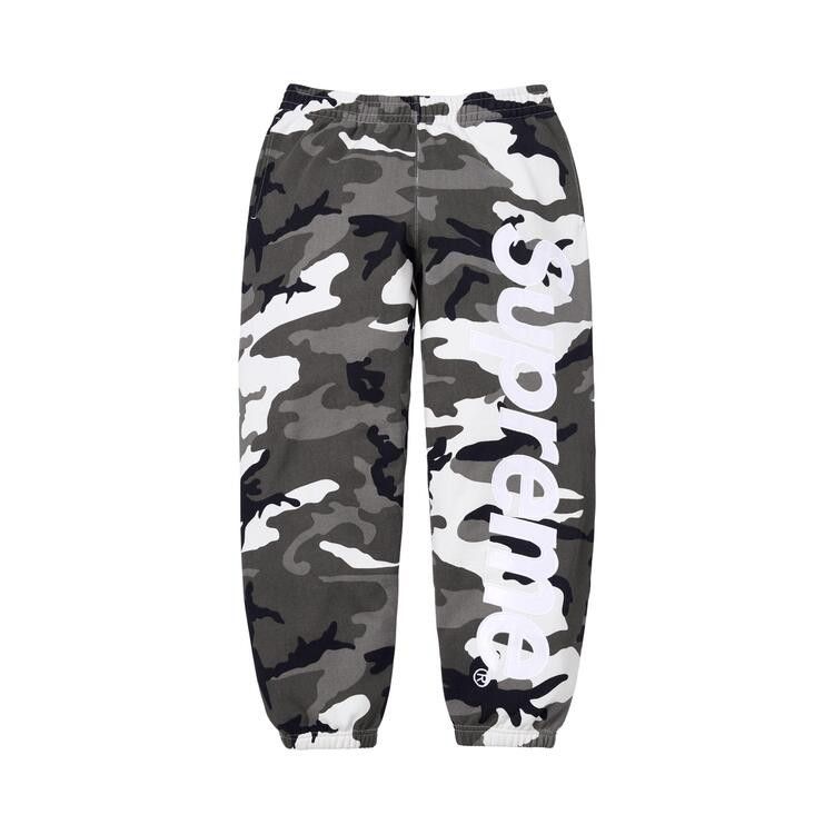 Supreme Satin Applique Sweatpant (SS26) Snow Camo – hlavní pohled | Purekickz