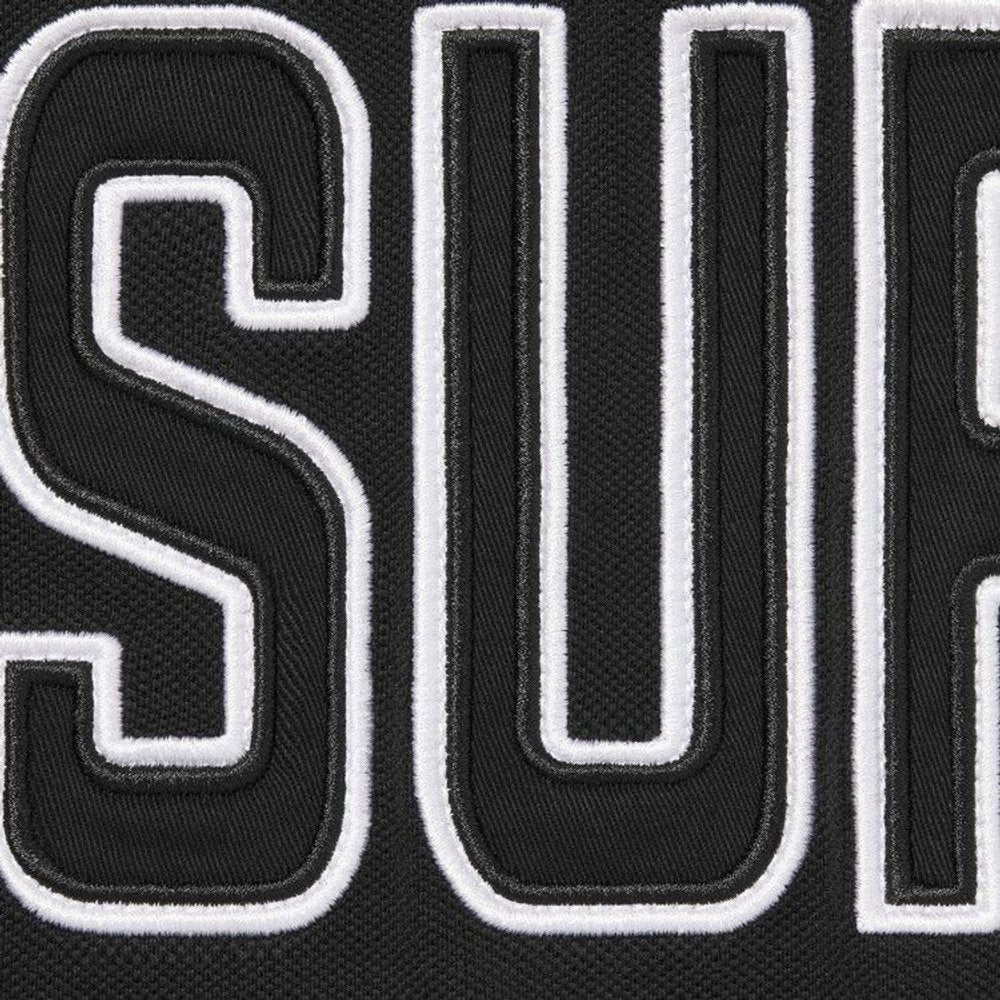Supreme Twill Appliqué Polo Black – boční pohled | Purekickz
