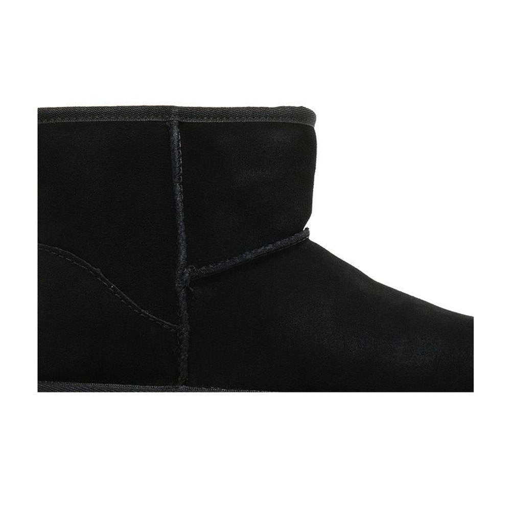UGG Classic Mini Platform Boot Black – detail | Purekickz