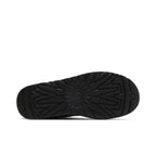 UGG Classic Ultra Mini Platform Boot Black (Women's) – zadní pohled | Purekickz